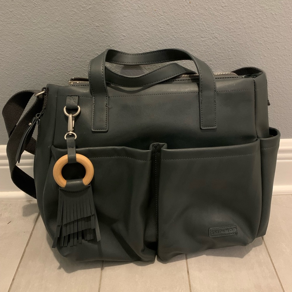 NWT Skip Hop diaper tote